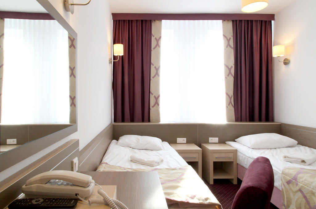 Arche Hotel 谢德尔采 客房 照片