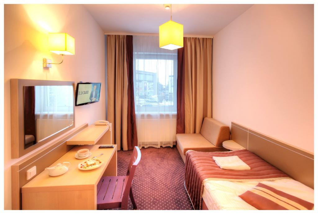Arche Hotel 谢德尔采 外观 照片
