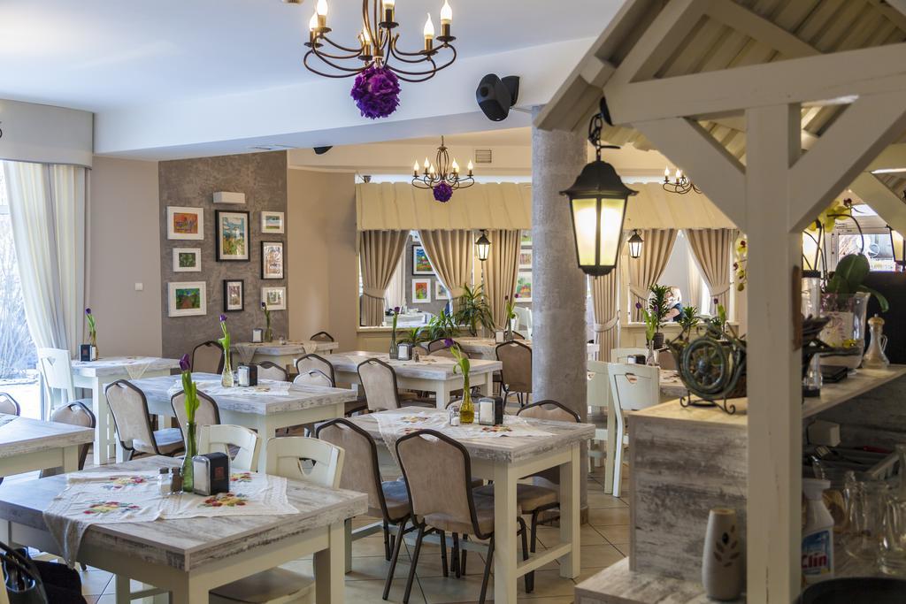 Arche Hotel 谢德尔采 外观 照片
